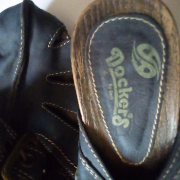 Blue suade clogs - Picture 2 of 3